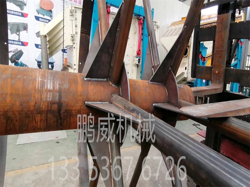 加強設備結構，支撐位置三角加強筋！