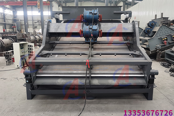 電磁復(fù)振脫水篩工作原理